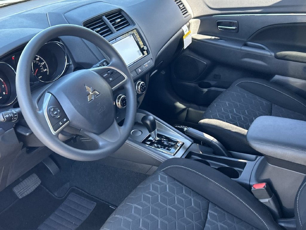 New 2027 Mitsubishi Outlander Sport FWD image 6