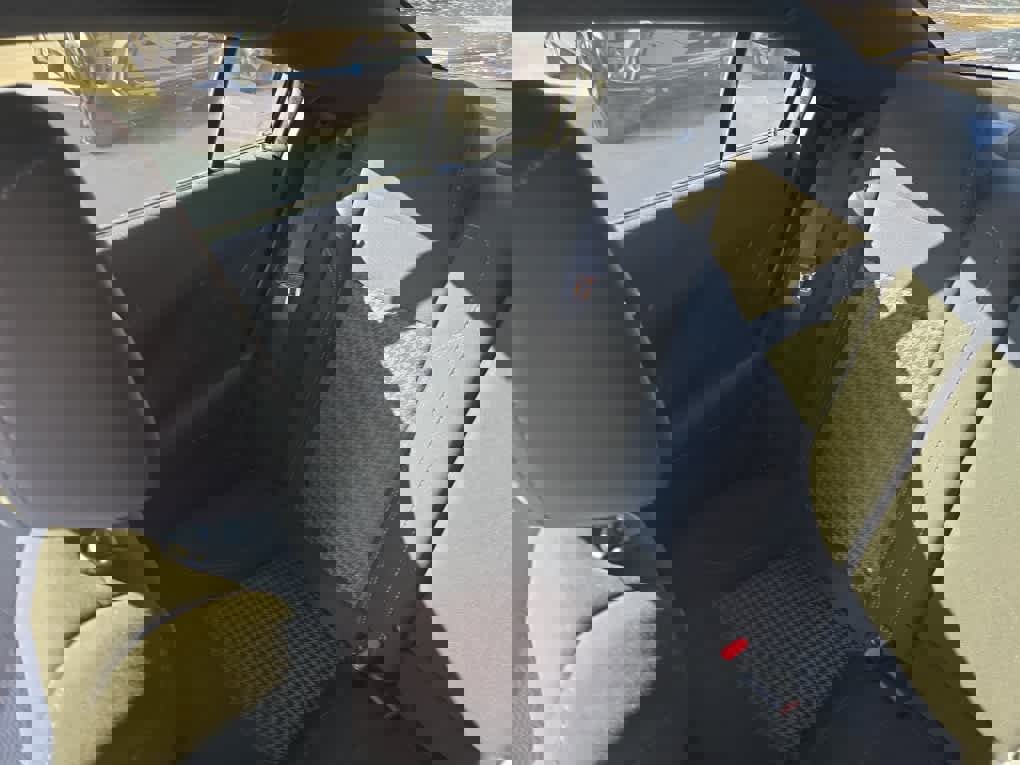 Used 2023 Dodge Charger SXT w/ Blacktop Package image 14