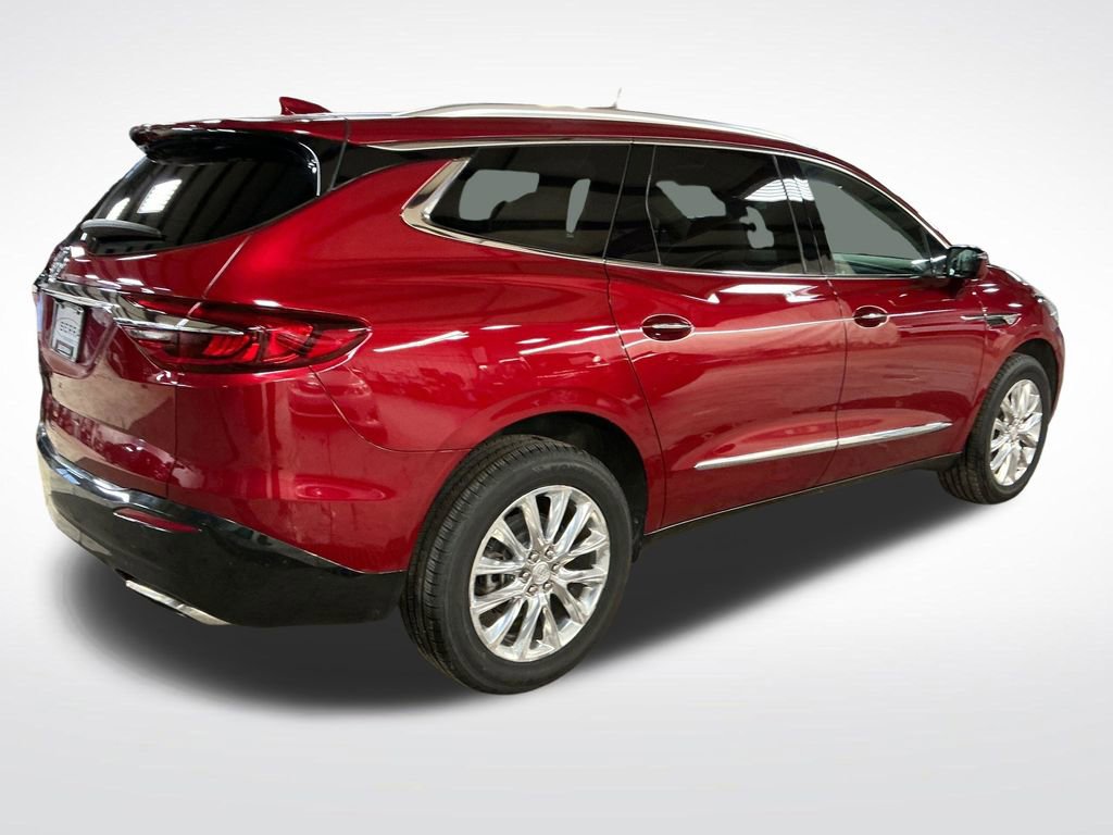 Used 2021 Buick Enclave Essence w/ Sound and Sites Package AWD/4WD image 5