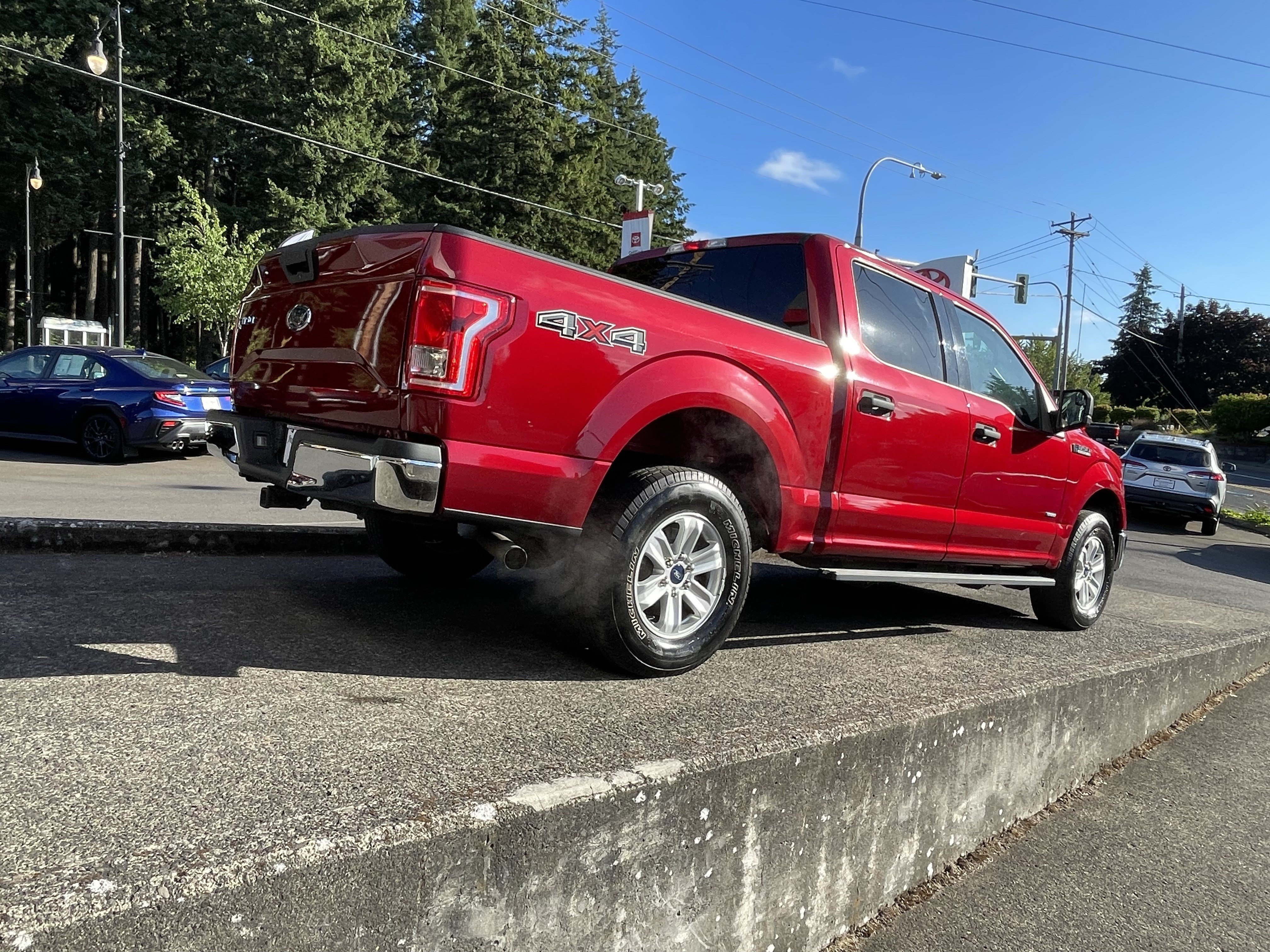 Used 2016 Ford F150 XLT AWD/4WD image 7