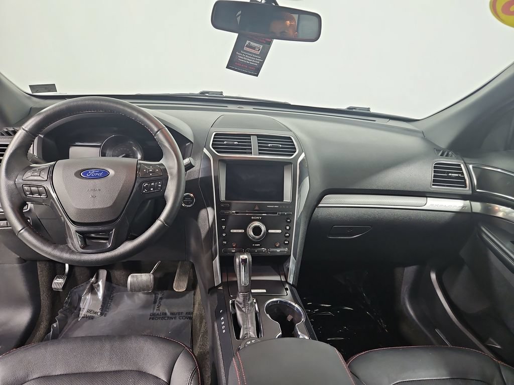 Used 2018 Ford Explorer Sport AWD/4WD image 13