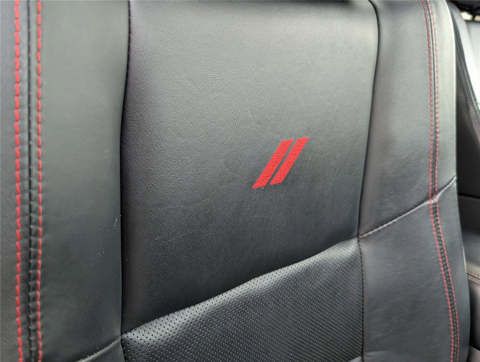 Used 2024 Dodge Durango R/T image 12