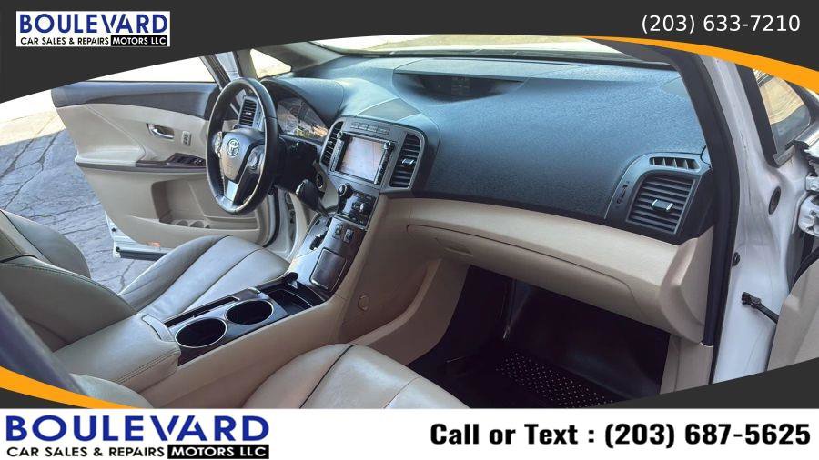 Used 2013 Toyota Venza Limited AWD/4WD image 39