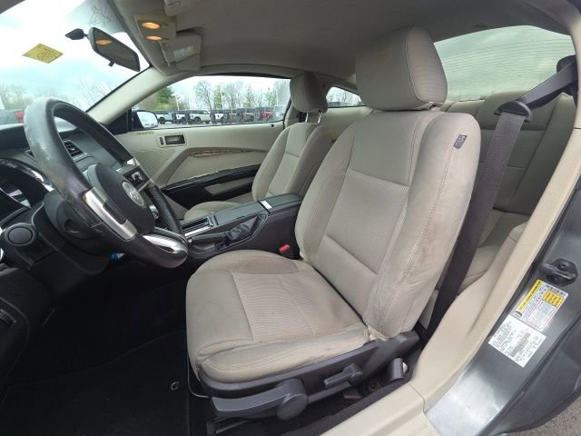 Used 2010 Ford Mustang Premium image 19