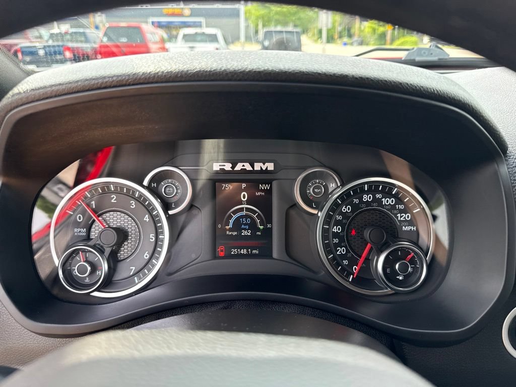 Certified 2024 RAM 2500 Tradesman w/ Chrome Appearance Group AWD/4WD image 11