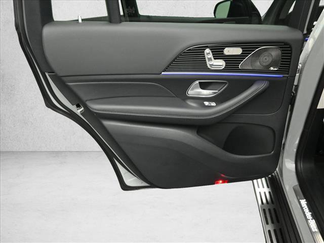 New 2026 Mercedes-Benz GLS 450 4MATIC image 23