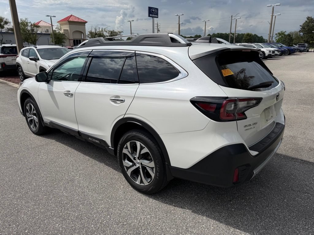 Used 2022 Subaru Outback Touring AWD/4WD image 9