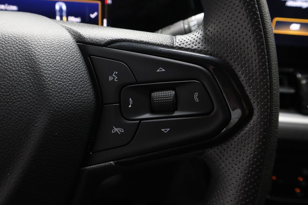 Used 2025 Chevrolet TrailBlazer LT FWD image 28
