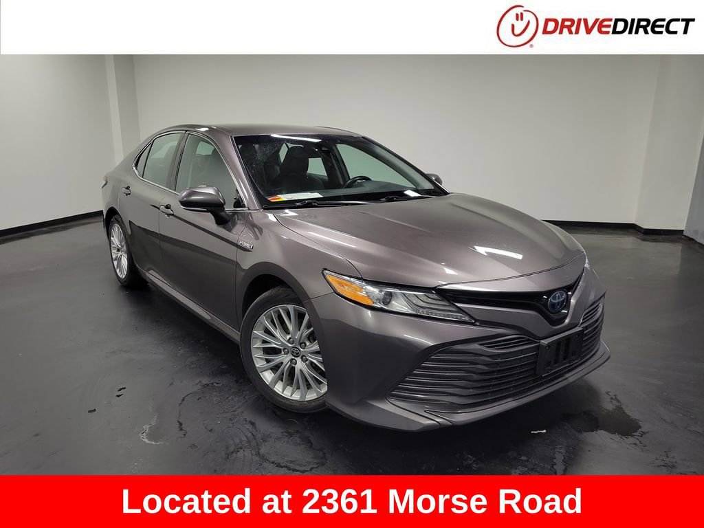 Used 2020 Toyota Camry XLE