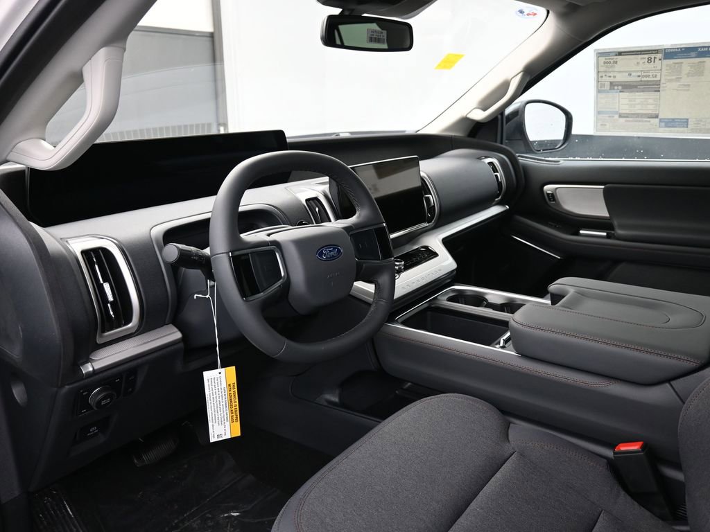 New 2025 Ford Expedition Max Active image 25