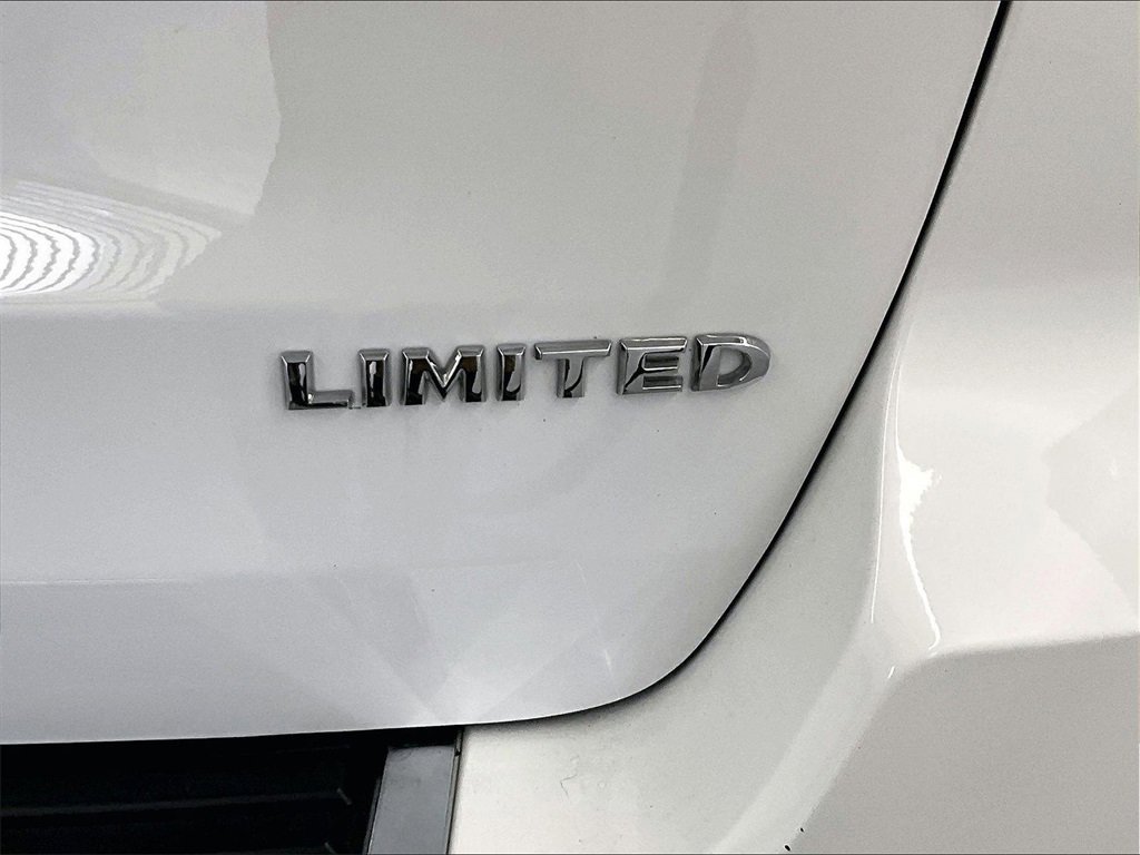 Used 2021 Jeep Grand Cherokee Limited w/ Premium Lighting Group image 28