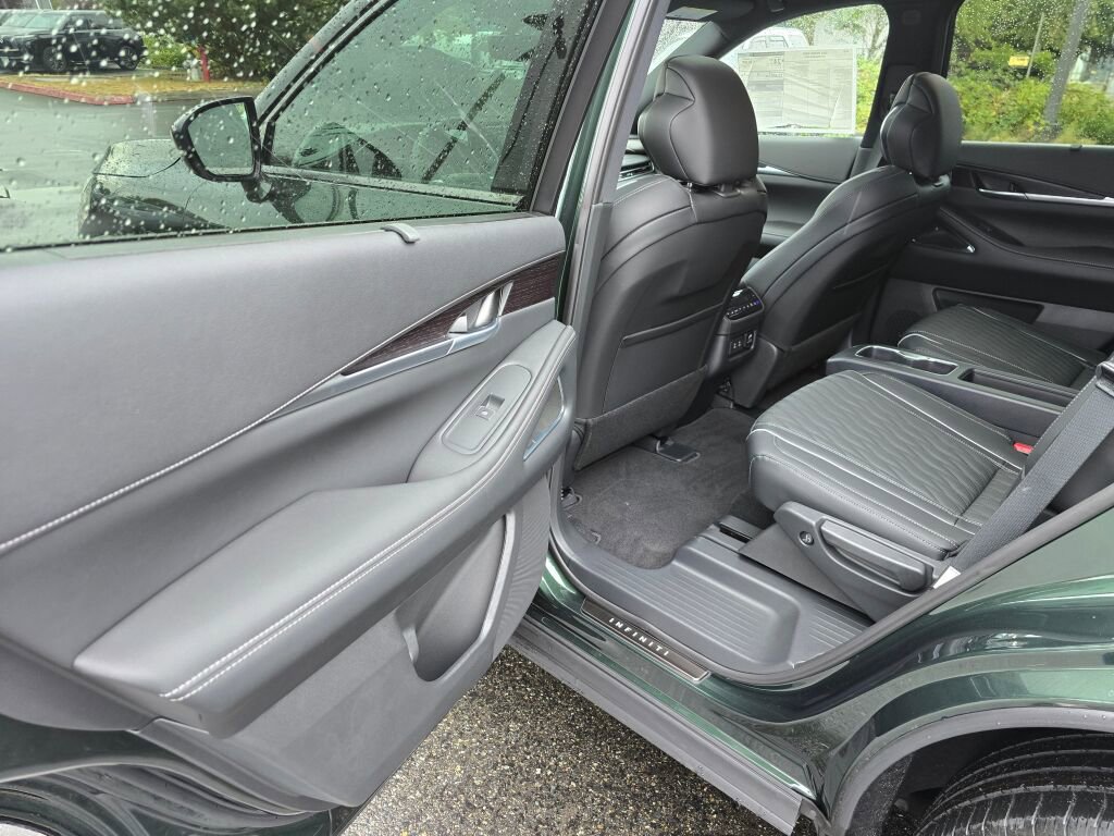 New 2026 INFINITI QX60 Autograph image 15