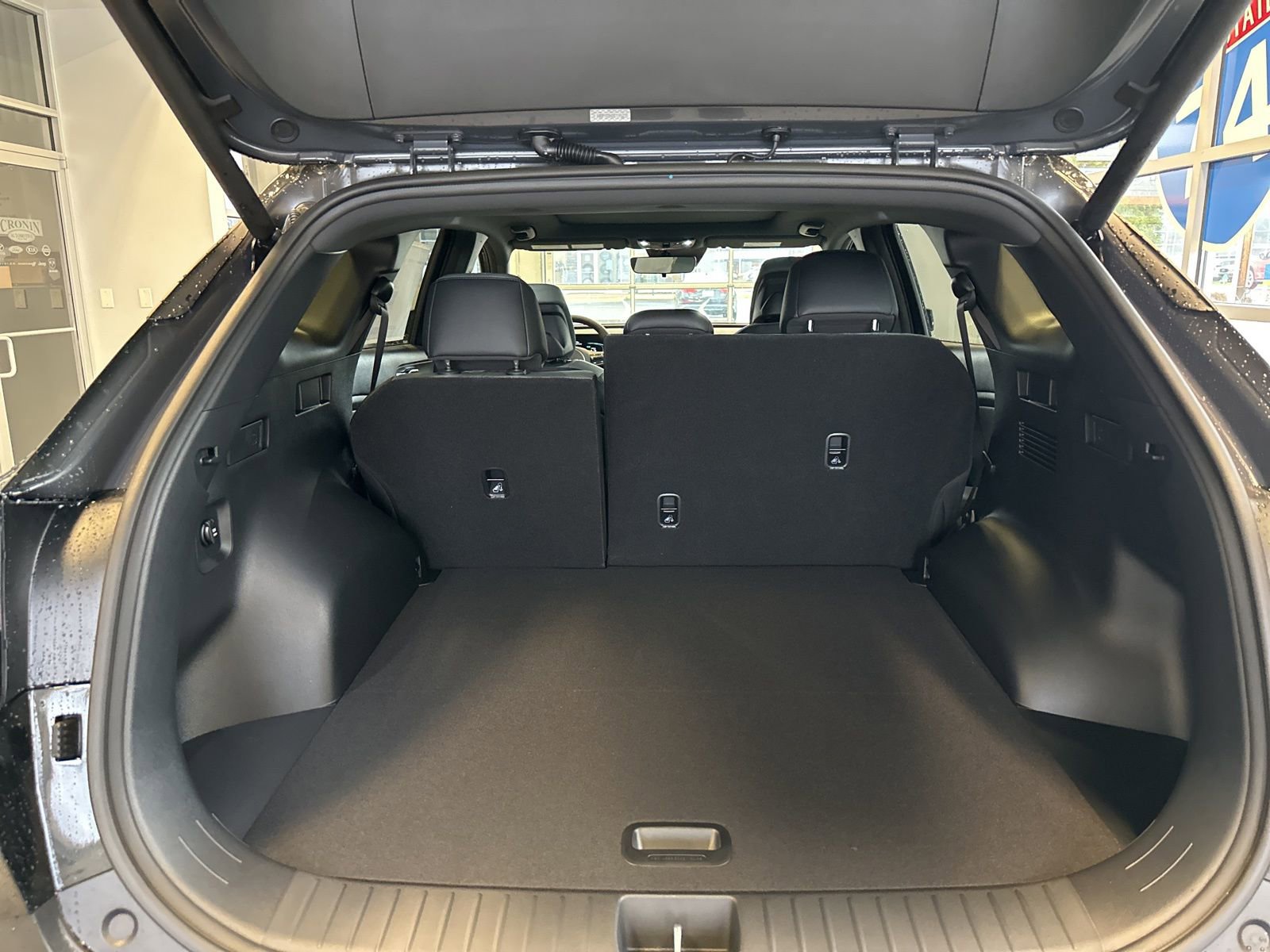 New 2025 Kia Sportage X-Line image 11