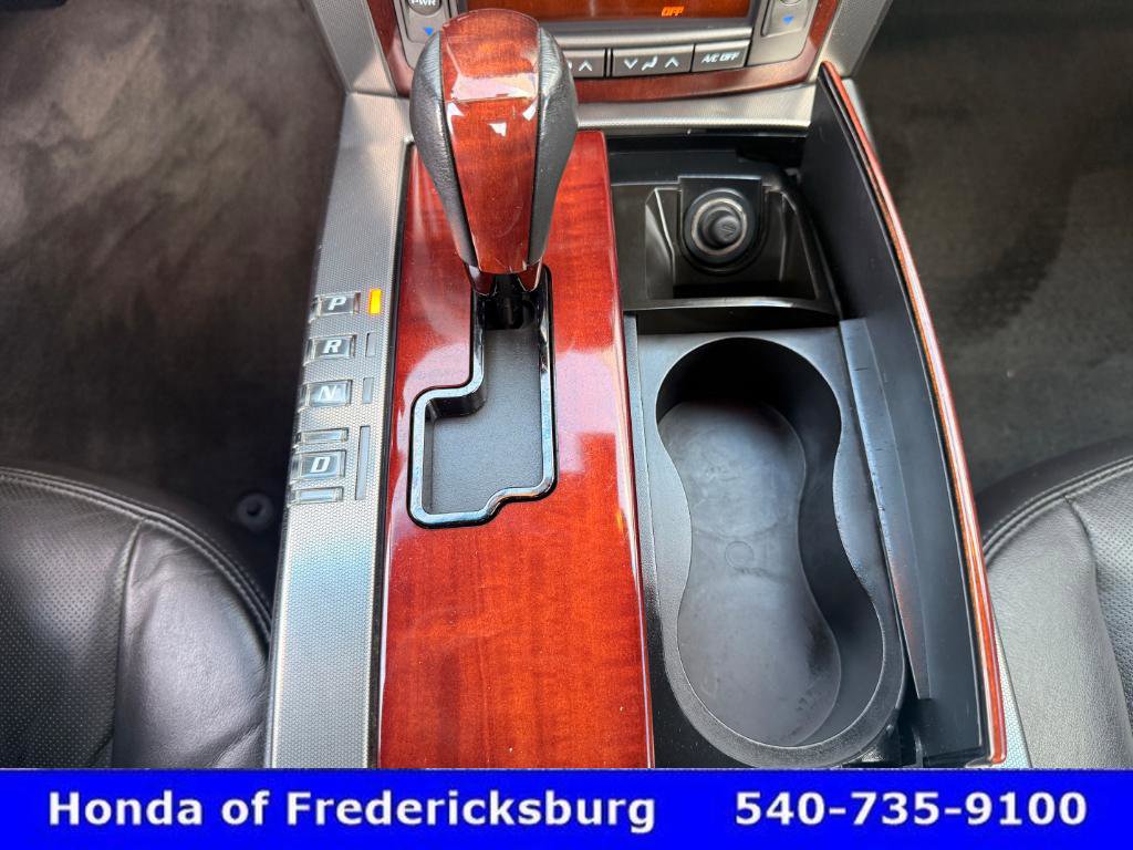 Used 2007 Cadillac XLR image 31