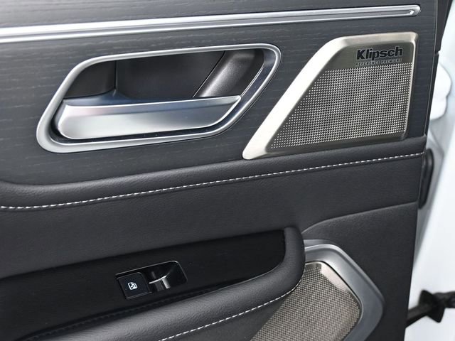 Used 2025 INFINITI QX80 Sensory image 24