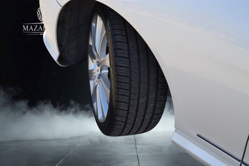 Used 2013 Mercedes-Benz CL 550 4MATIC image 39