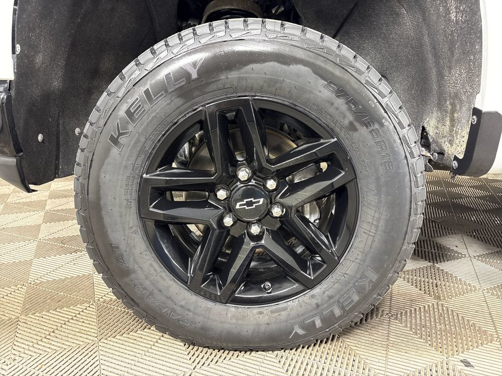 Used 2021 Chevrolet Silverado 1500 LT Trail Boss w/ Convenience Package II AWD/4WD image 12