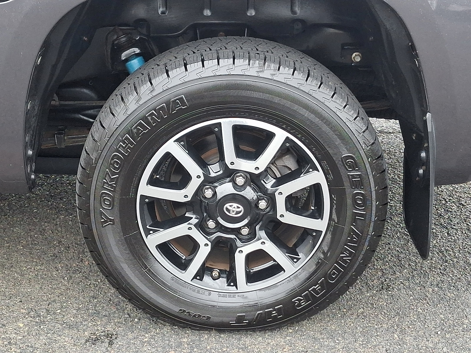 Used 2018 Toyota Tundra Limited w/ Limited Premium Package AWD/4WD image 27