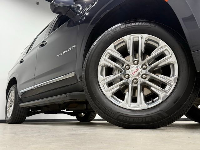 Used 2023 GMC Yukon SLT image 3