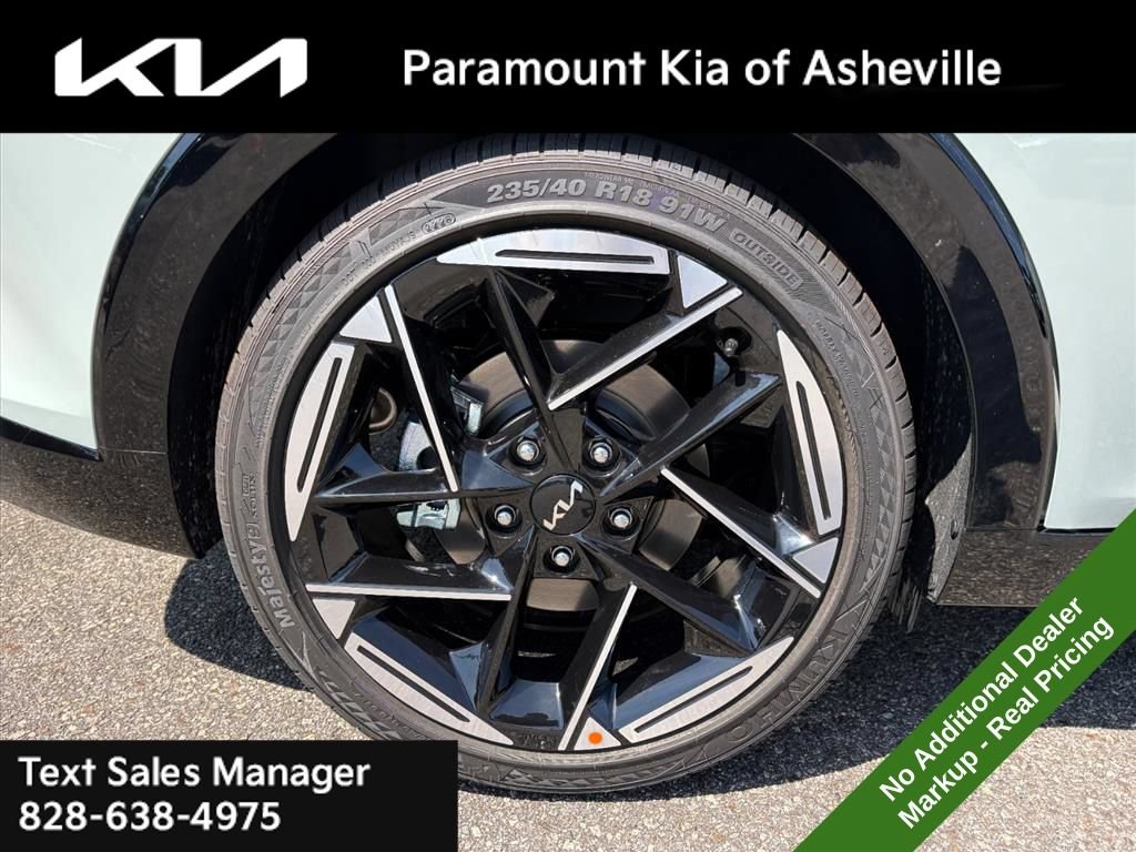 New 2026 Kia K4 GT-Line w/ GT-Line Premium Package FWD image 30