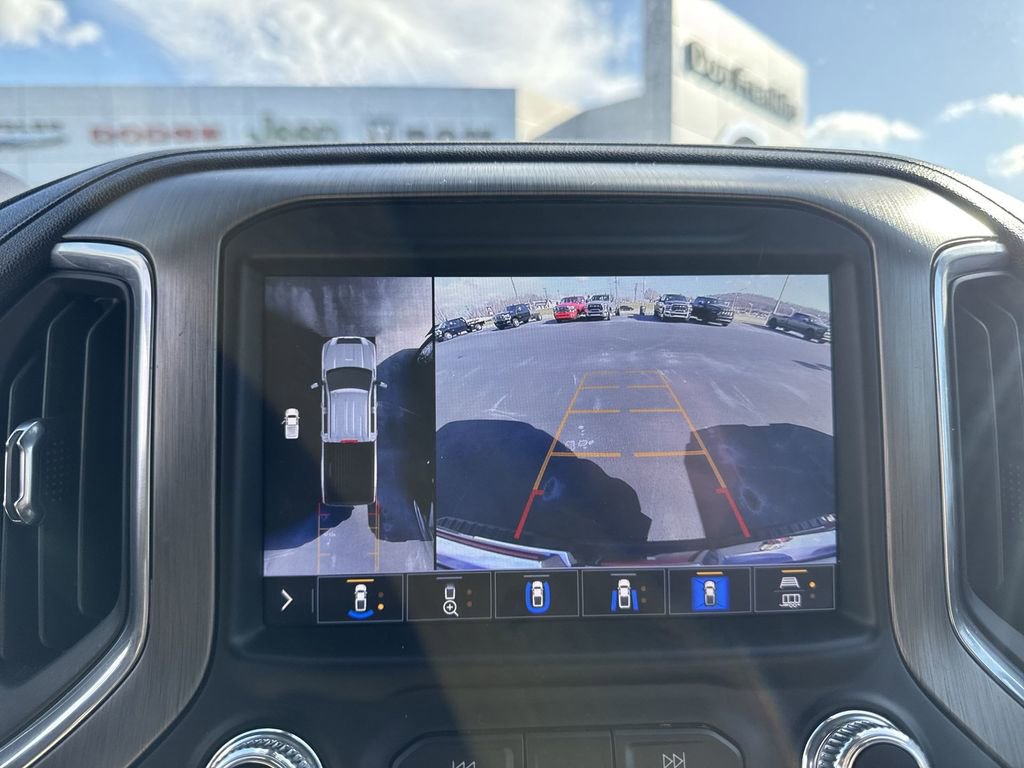 Used 2023 GMC Sierra 2500 Denali w/ Denali Black Diamond Edition image 17