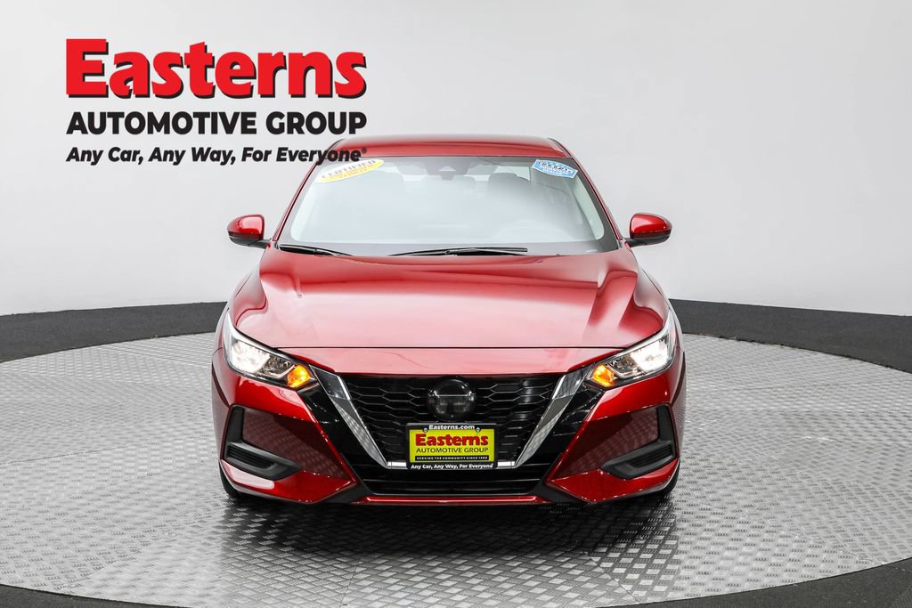 Used 2022 Nissan Sentra SV image 2
