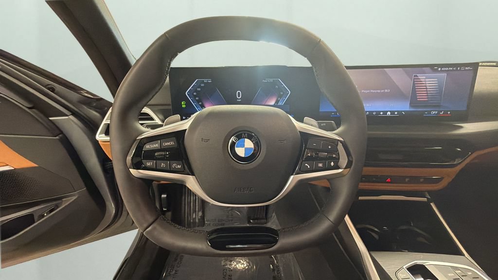 Used 2025 BMW 330i xDrive Sedan AWD/4WD image 12