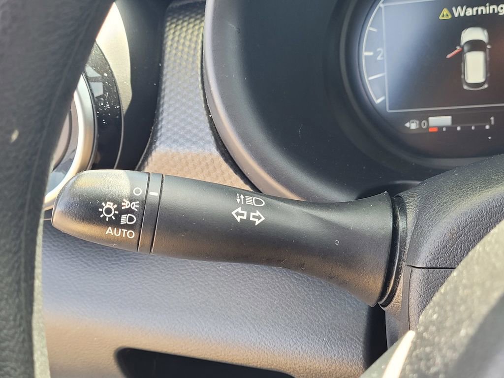 Used 2024 Nissan Kicks SV FWD image 16