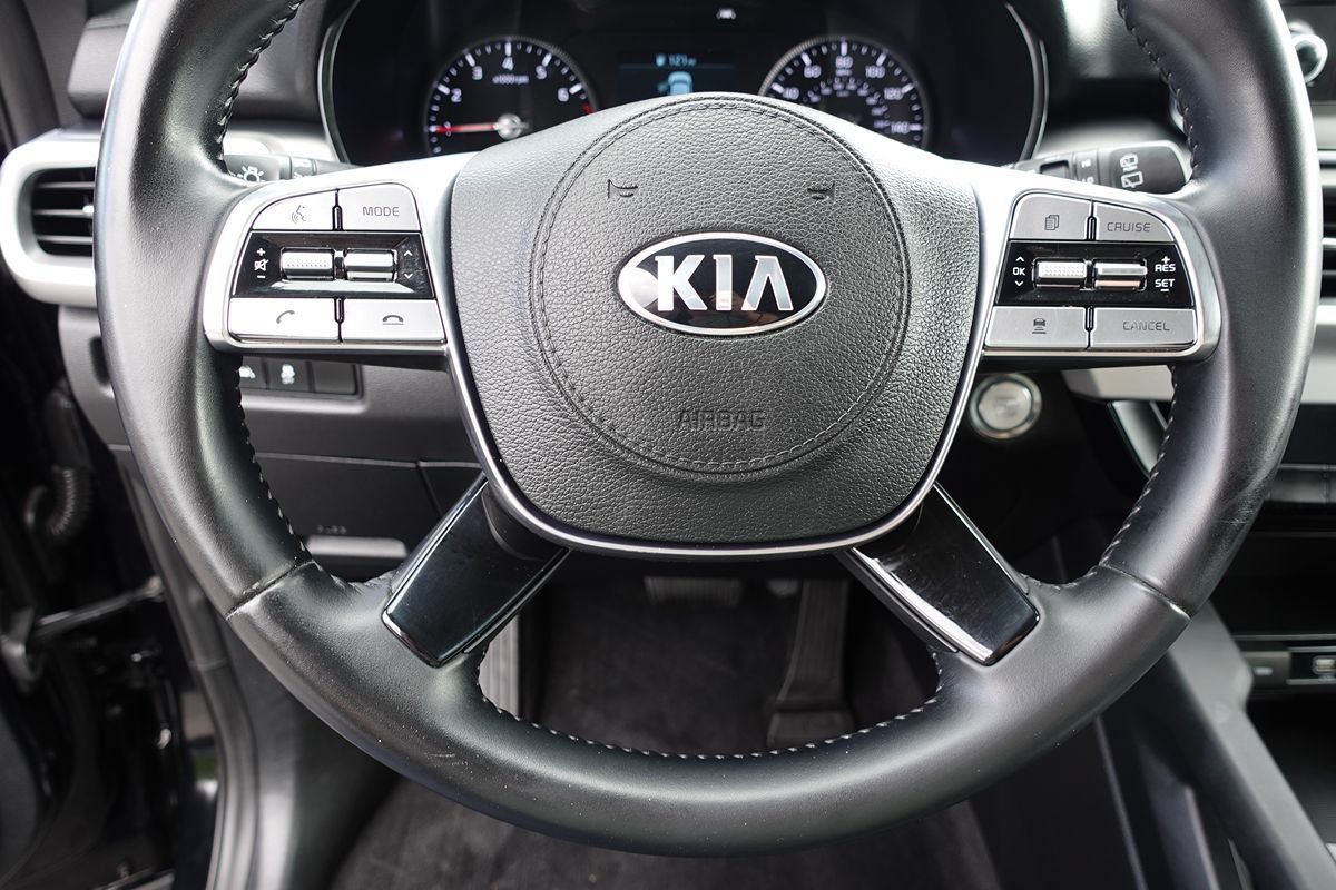 Used 2020 Kia Telluride LX AWD/4WD image 49