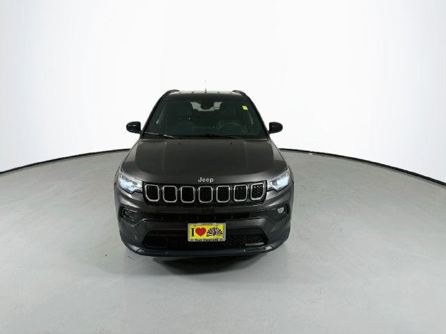 Used 2024 Jeep Compass Latitude AWD/4WD image 4