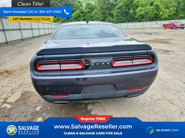 Used 2018 Dodge Challenger SXT Plus RWD image 8