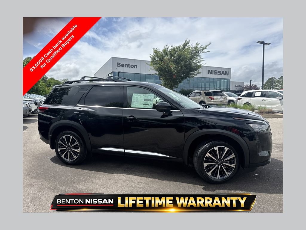 New 2026 Nissan Pathfinder Platinum AWD/4WD image 1