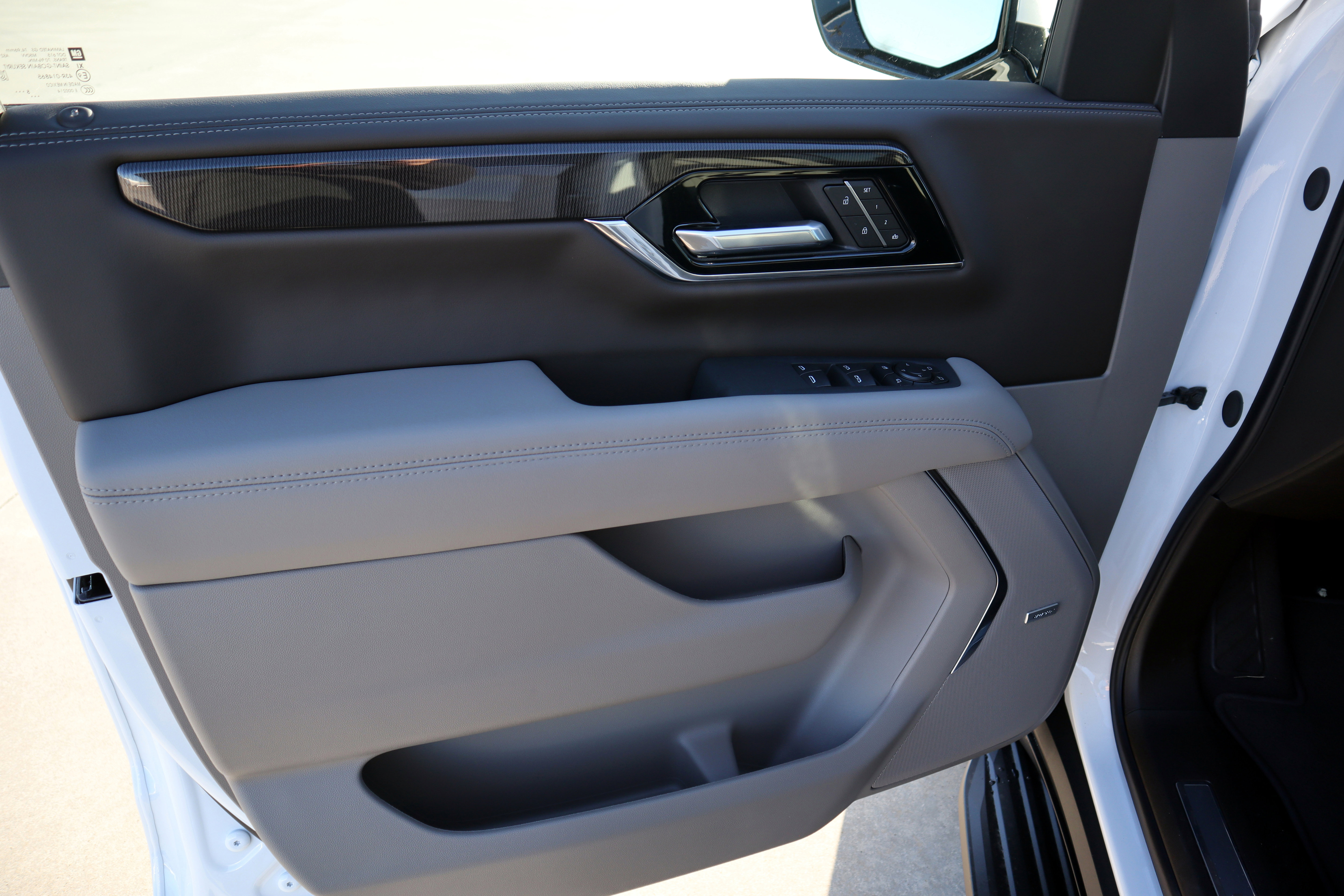 New 2026 GMC Yukon XL Elevation image 10