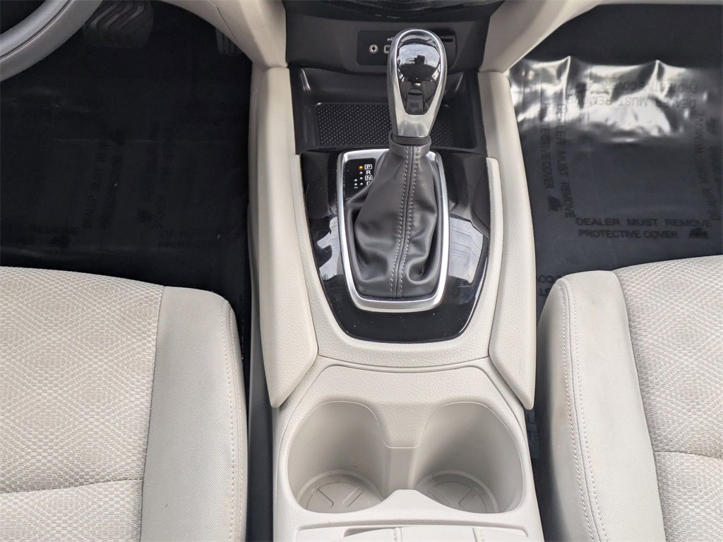 Used 2020 Nissan Rogue Sport SV image 18