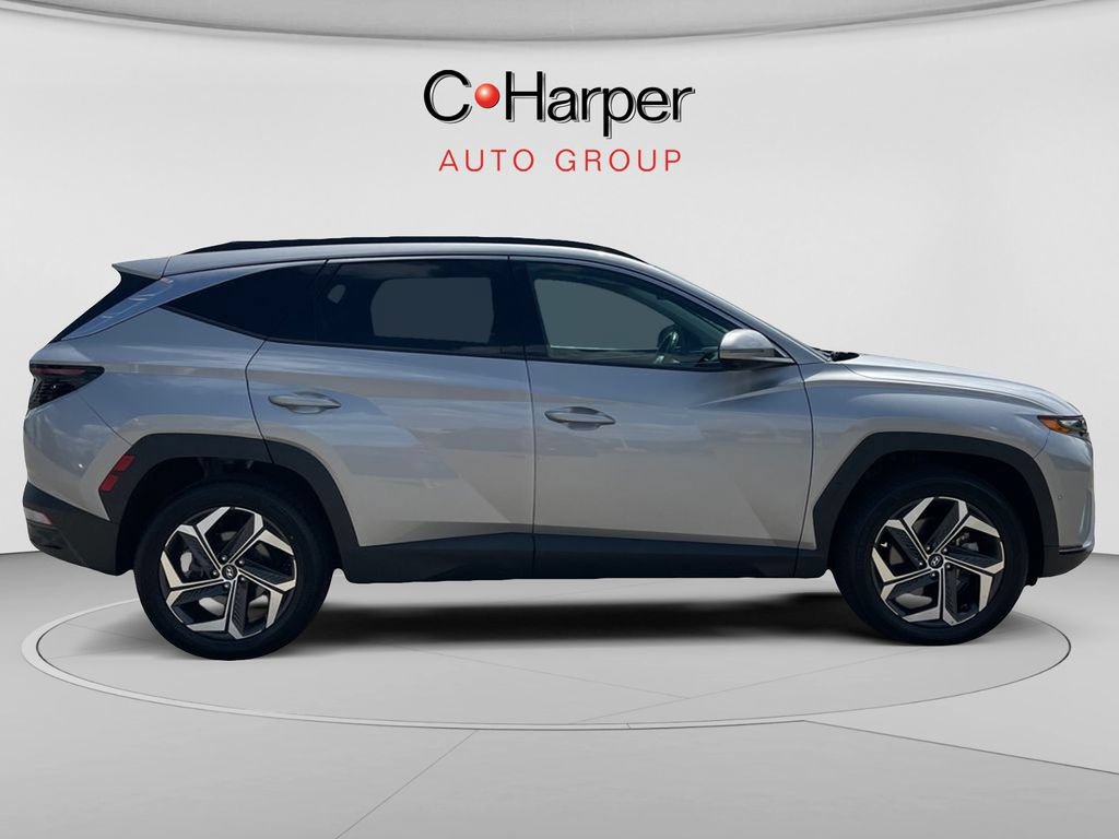 Used 2022 Hyundai Tucson Limited AWD/4WD image 2