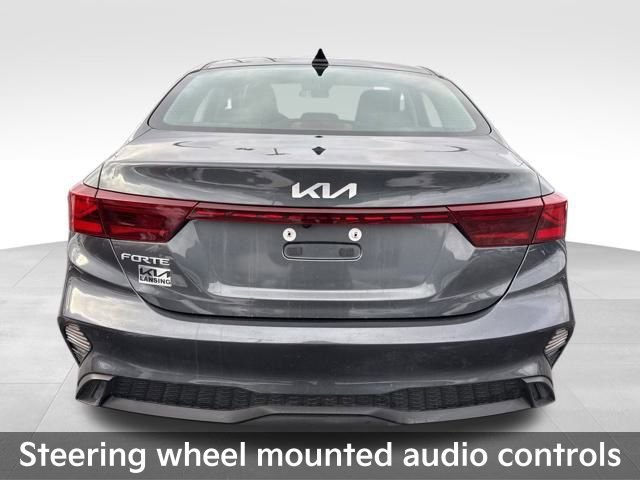 Used 2023 Kia Forte LXS w/ LXS Technology Package image 9
