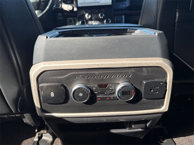 Used 2023 Ford Expedition Max Limited image 27
