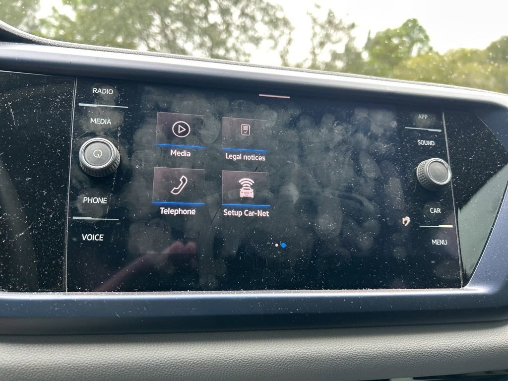 Used 2022 Volkswagen Taos SE image 34