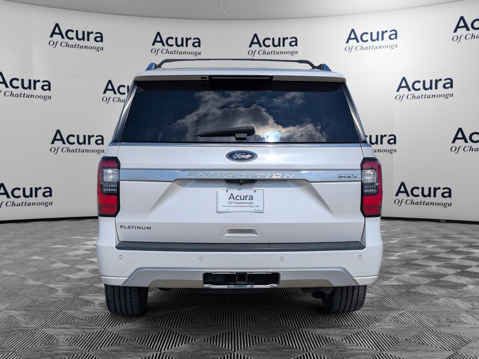 Used 2019 Ford Expedition Max Platinum AWD/4WD image 6
