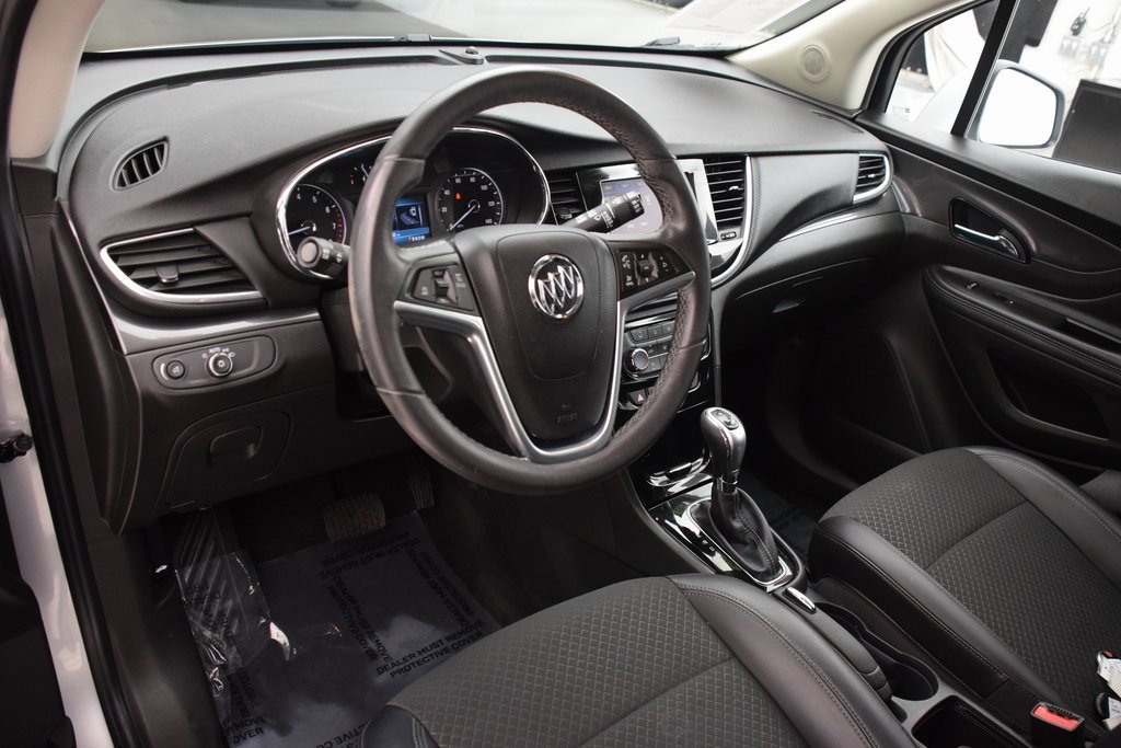 Used 2022 Buick Encore Preferred w/ Safety Package image 19