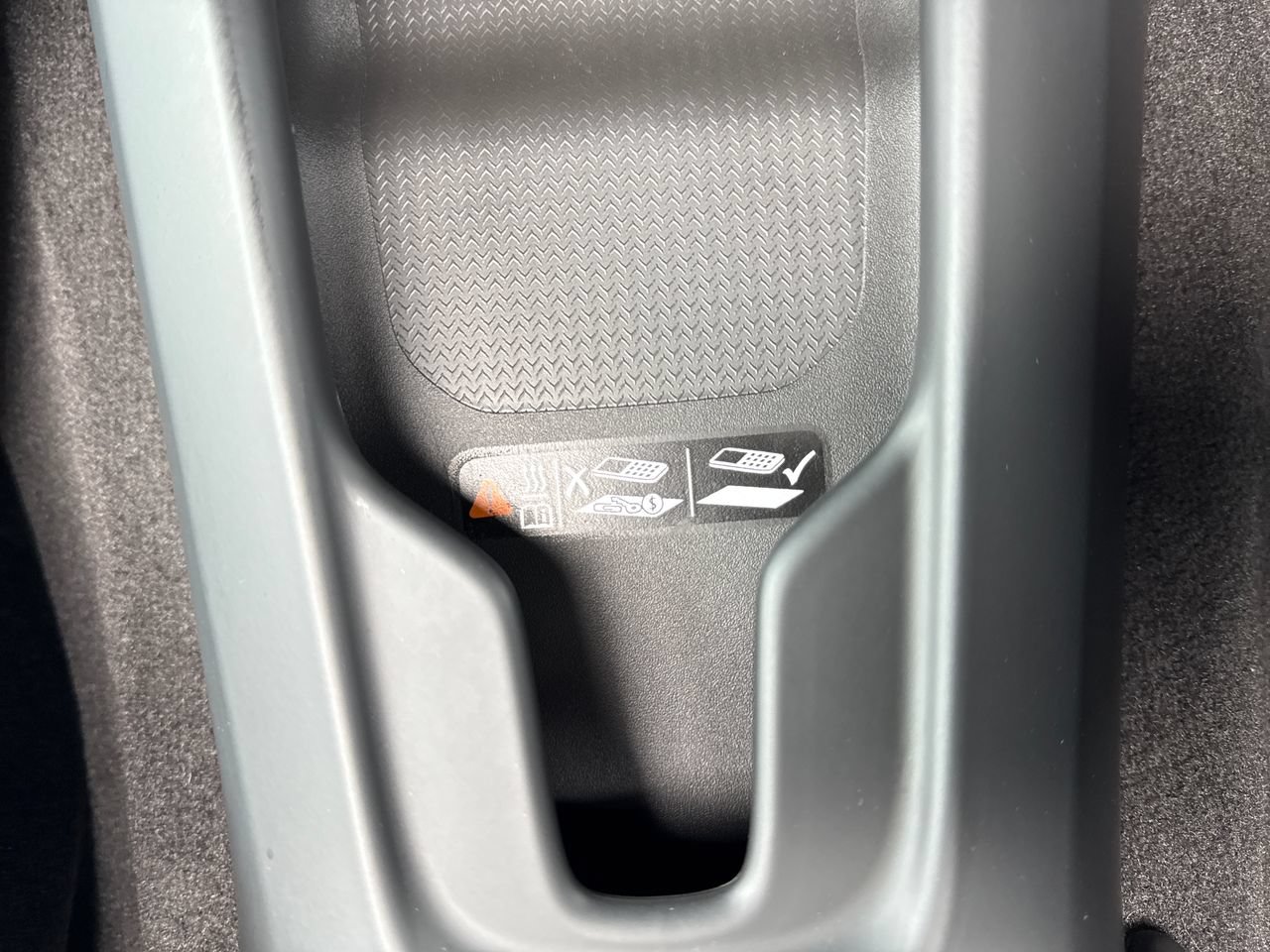 Used 2023 Chevrolet Corvette Stingray Premium Cpe w/ Chrome Exterior Badge Package RWD image 20
