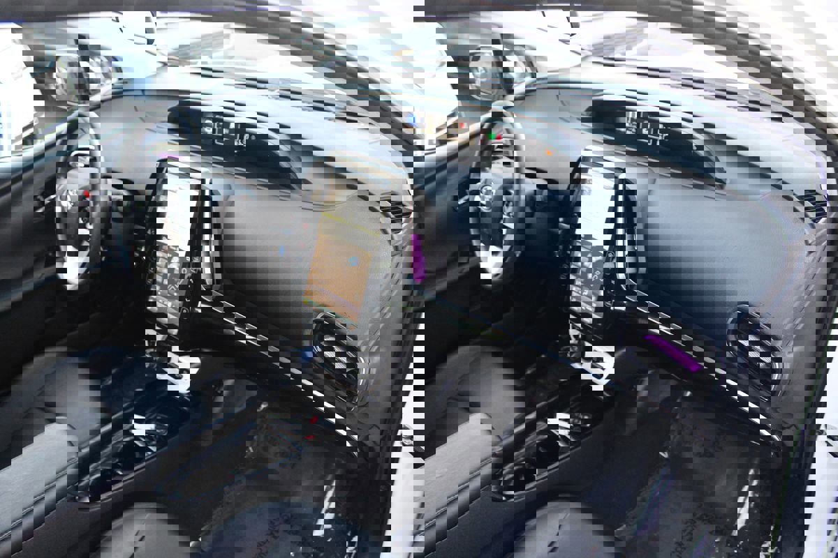 Used 2017 Toyota Prius Prime Premium image 21