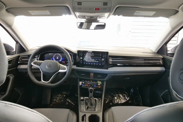 New 2026 Volkswagen Jetta SE image 16