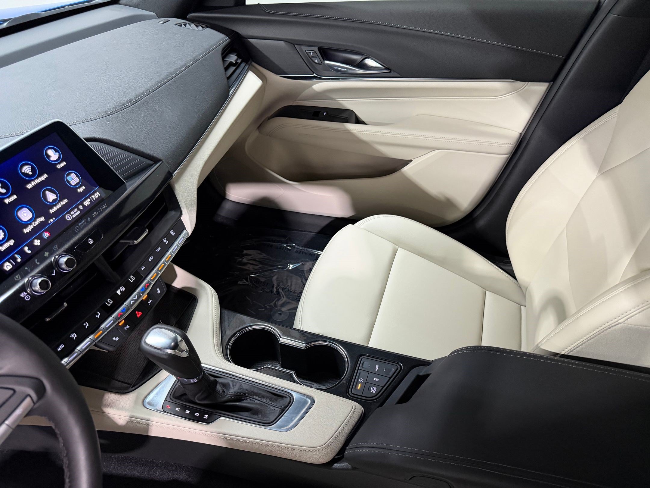 Used 2026 Cadillac CT4 Luxury RWD image 29