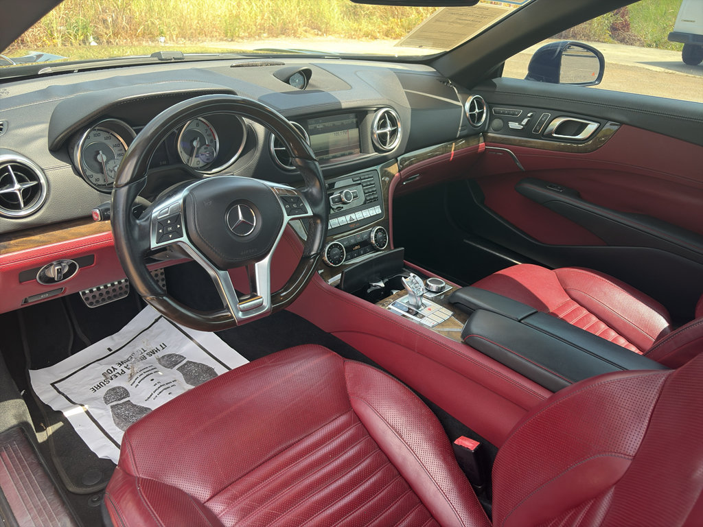 Used 2015 Mercedes-Benz SL 550 image 13