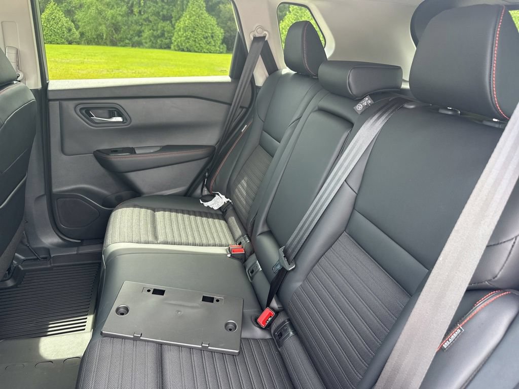 New 2026 Nissan Rogue SV AWD/4WD image 20