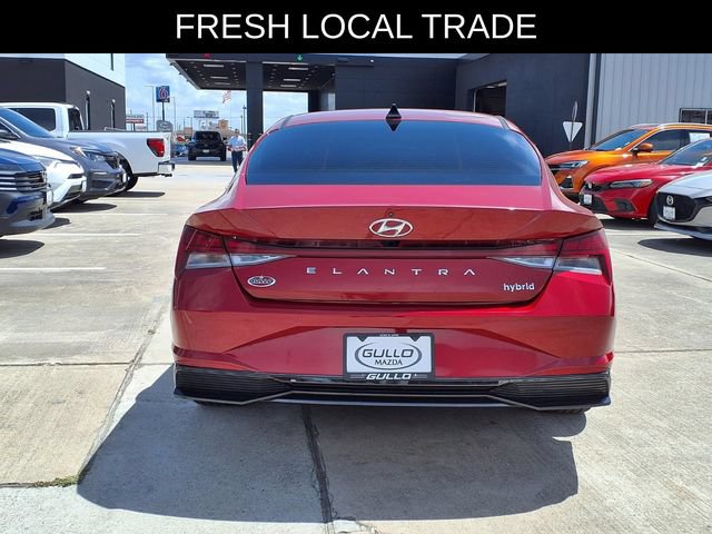 Used 2023 Hyundai Elantra Limited w/ Cargo Package FWD image 6