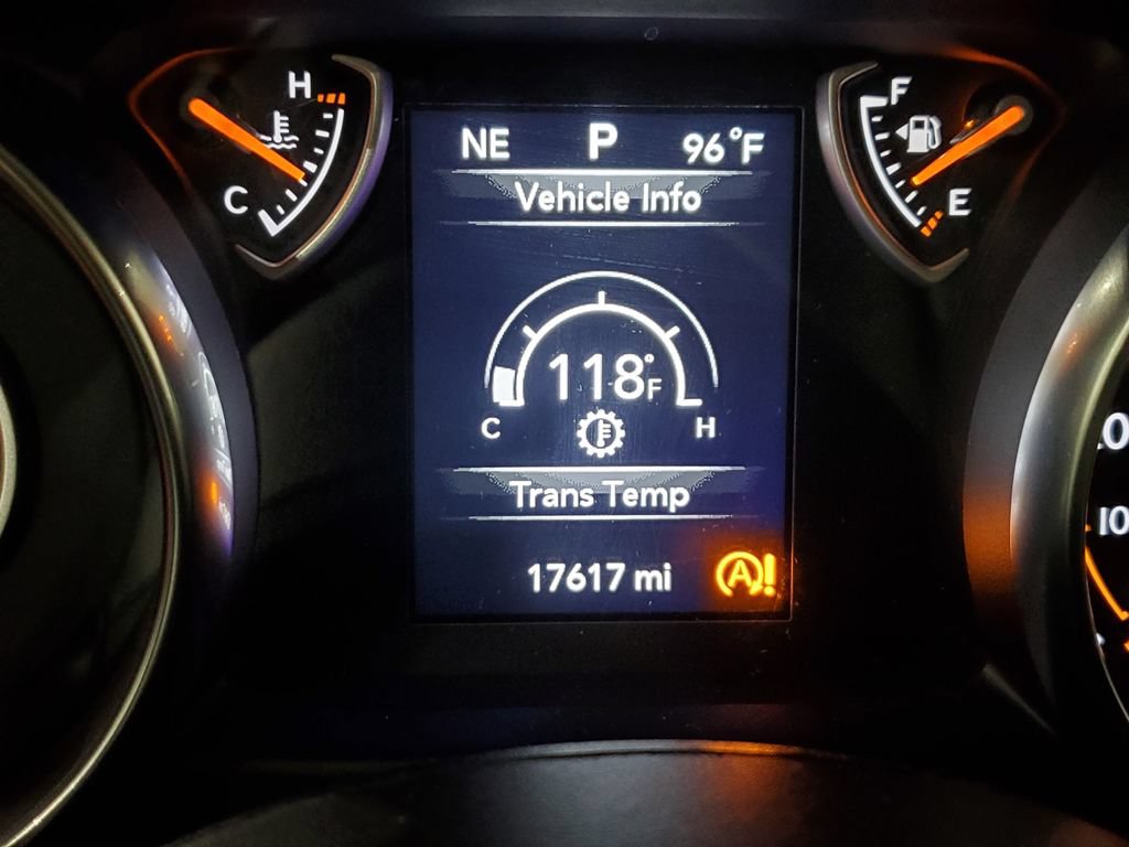 Used 2021 Jeep Gladiator Sport AWD/4WD image 32