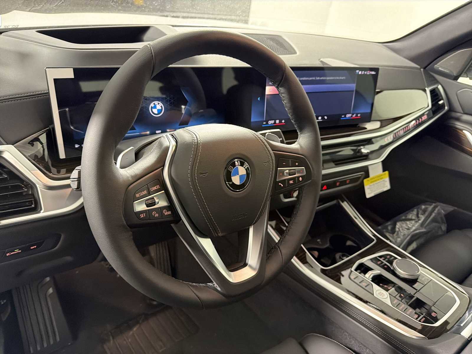 New 2026 BMW X5 xDrive40i w/ Premium Package AWD/4WD image 14