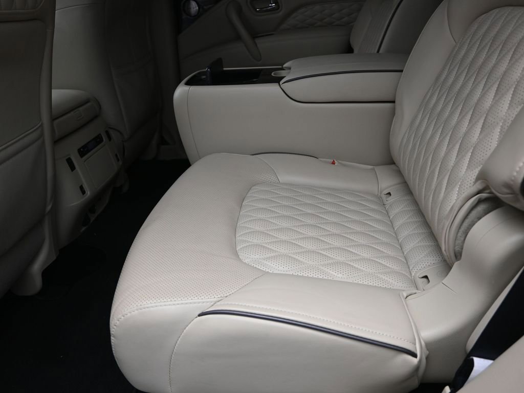 Used 2022 INFINITI QX80 Sensory w/ Cargo Package RWD image 18